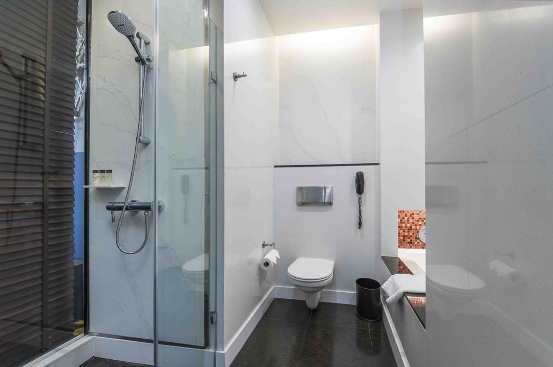 察殿曼谷河畔酒店 (Chatrium Hotel Riverside Bangkok－SHA Extra Plus)