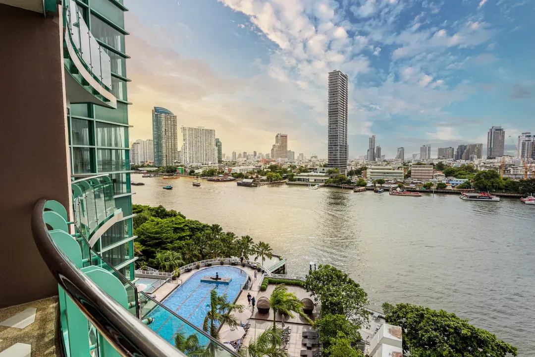 察殿曼谷河畔酒店 (Chatrium Hotel Riverside Bangkok－SHA Extra Plus)