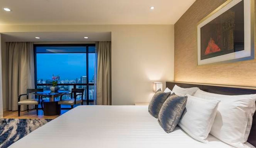 察殿恩博利套房酒店 (Emporium Suites by Chatrium)