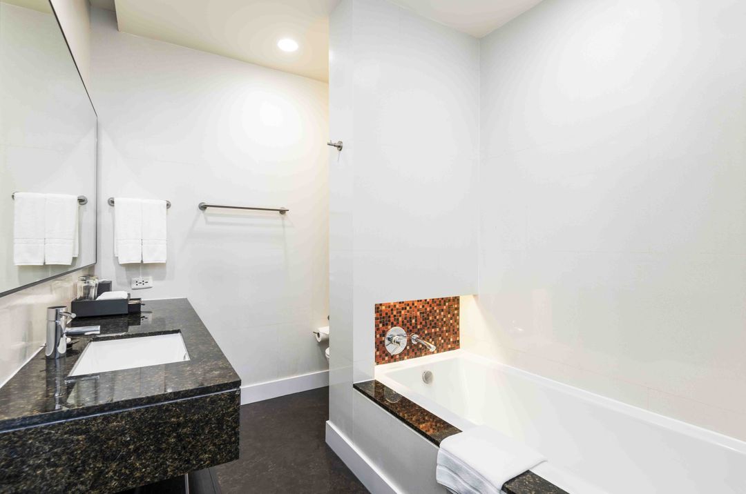 察殿曼谷河畔酒店 (Chatrium Hotel Riverside Bangkok－SHA Extra Plus)