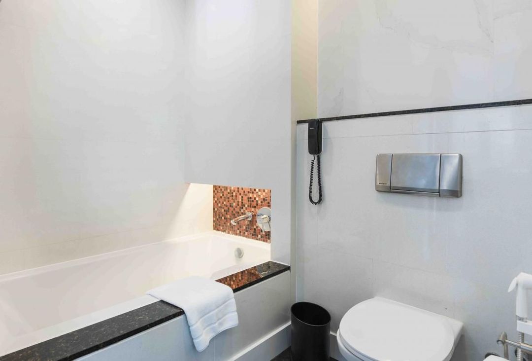 察殿曼谷河畔酒店 (Chatrium Hotel Riverside Bangkok－SHA Extra Plus)