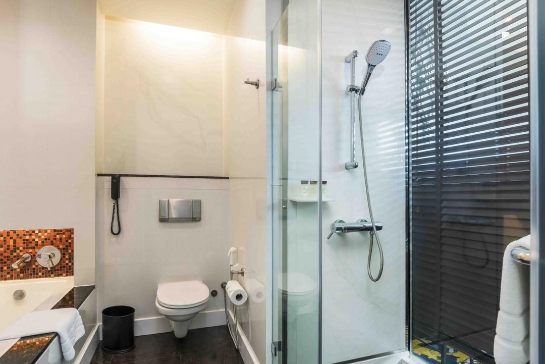 察殿曼谷河畔酒店 (Chatrium Hotel Riverside Bangkok－SHA Extra Plus)