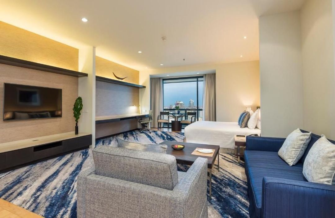 察殿恩博利套房酒店 (Emporium Suites by Chatrium)