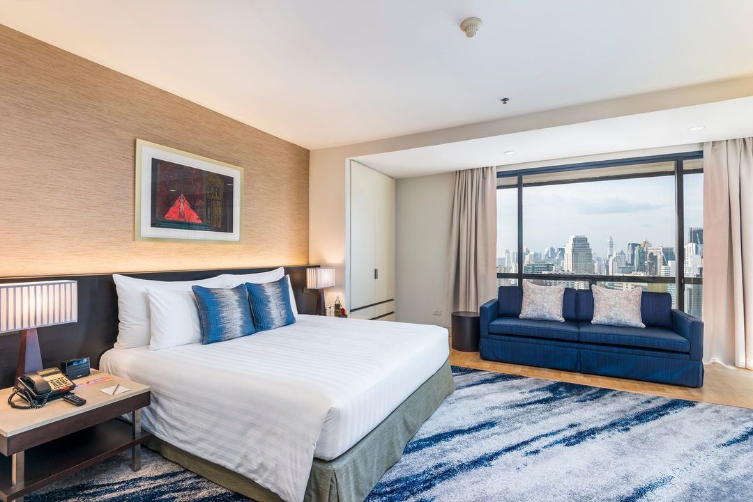 察殿恩博利套房酒店 (Emporium Suites by Chatrium)