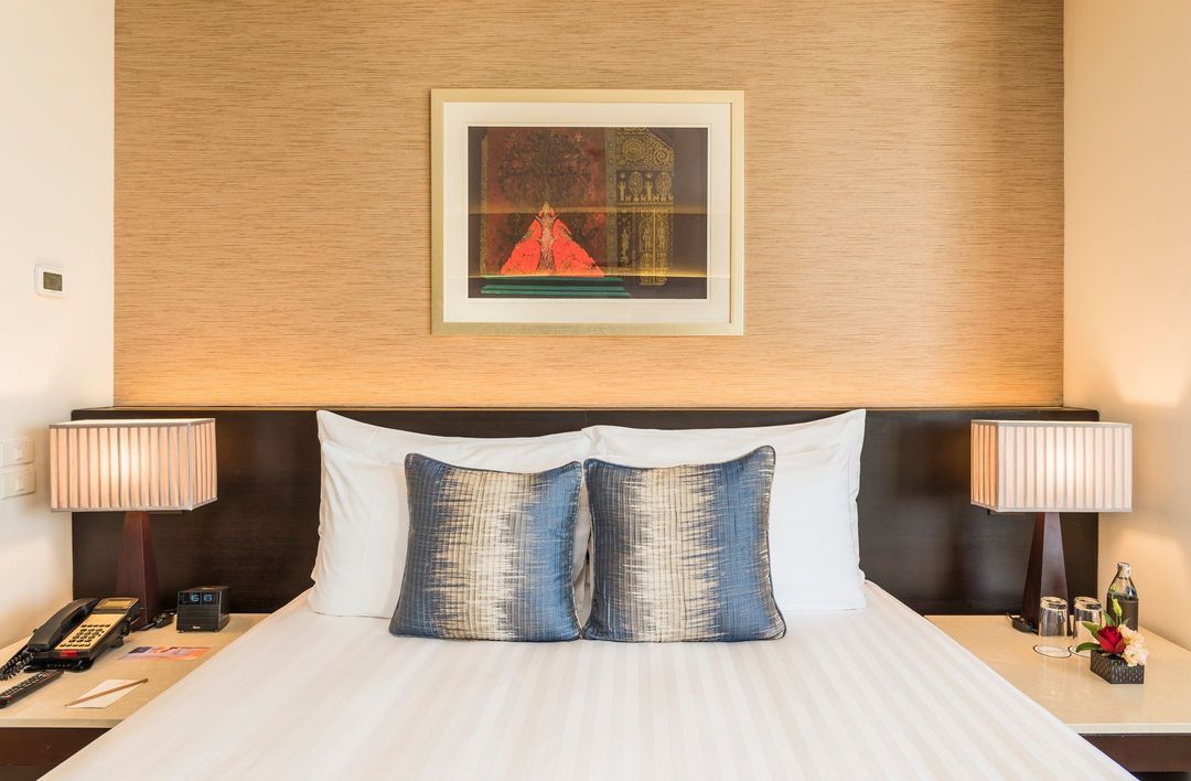 察殿恩博利套房酒店 (Emporium Suites by Chatrium)