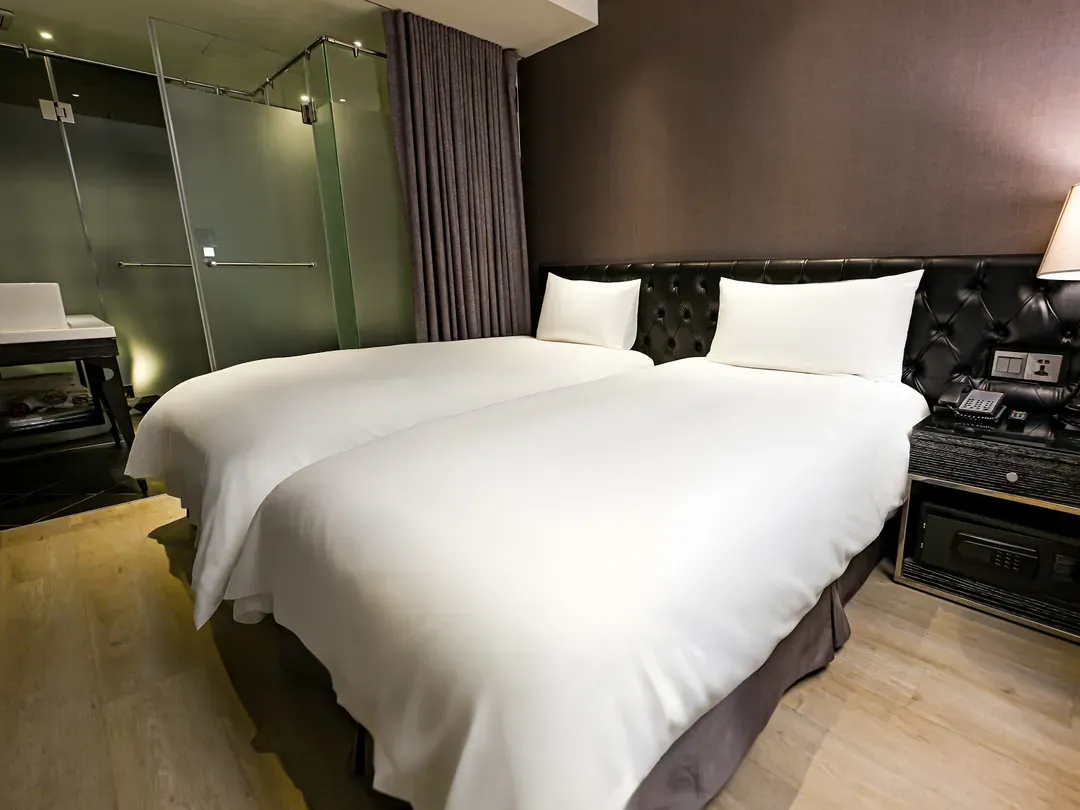 CHECK inn Taipei Main Station