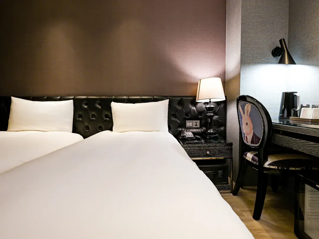 CHECK inn Taipei Main Station