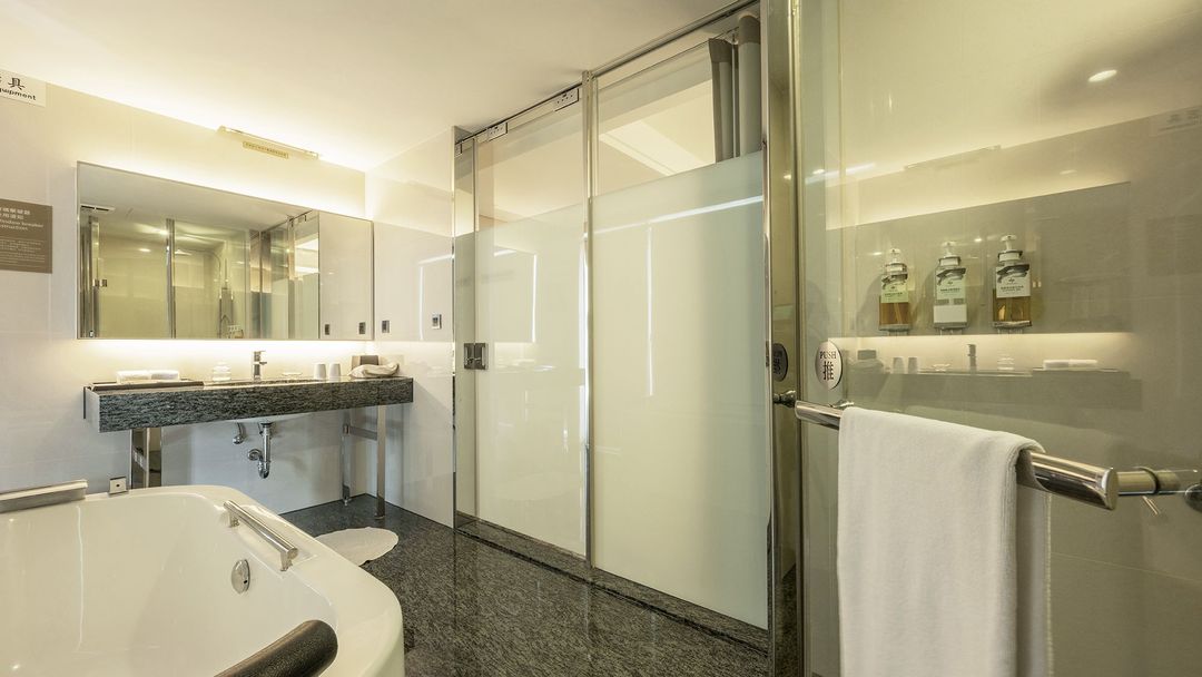 CHECK inn SELECT Taichung Dadun