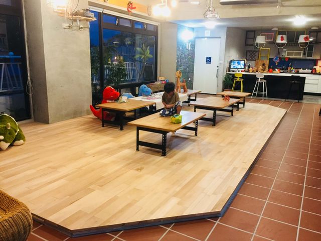 Wikid Design Hotel-8-person building - 4 double rooms-11