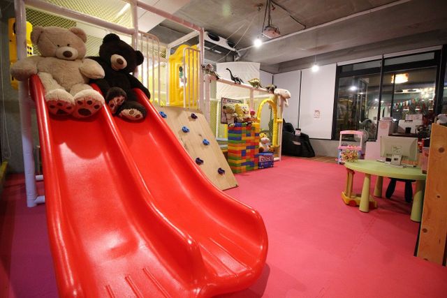 Wikid Design Hotel-8-person building - 4 double rooms-5