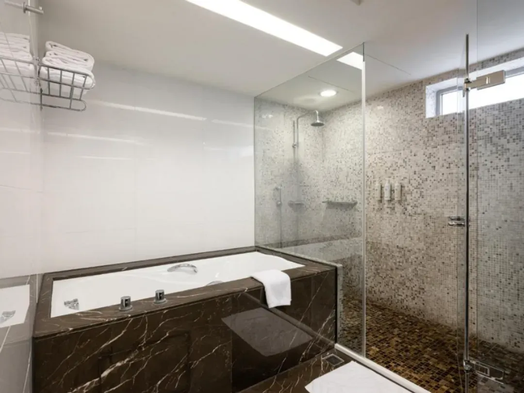 Tempus Hotel