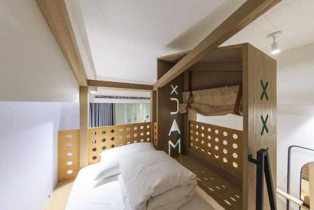HOTEL PIN-Lelv Small Attic -2 adults 2 children (Without Breakfast)-6