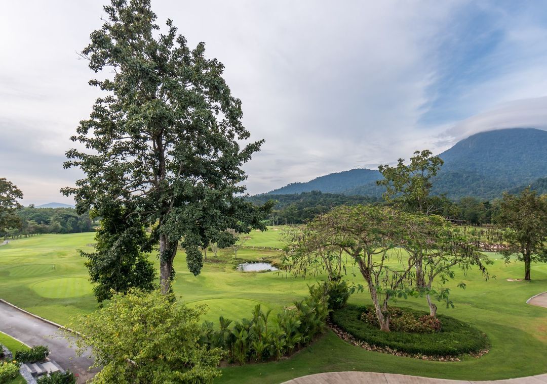 察殿索伊道高爾夫度假酒店 (Chatrium Golf Resort Soi Dao Chanthaburi)