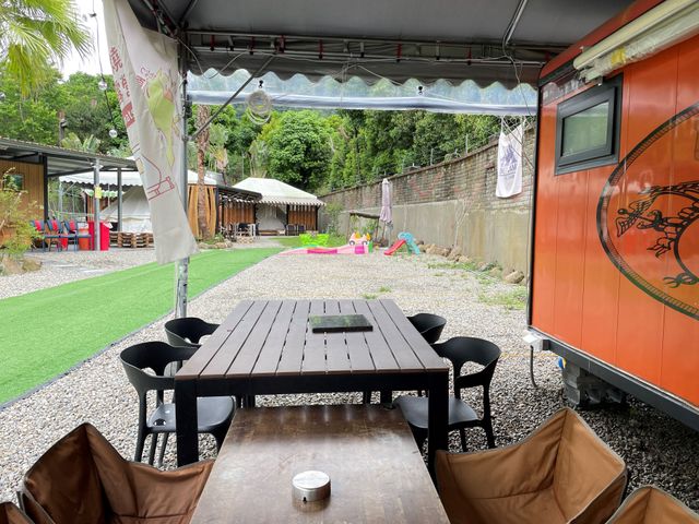 川夏野奢露營區丨獨家8折起！一泊二食神殿帳、豪華露營車-【露營車】愛馬仕舒適露營車-2