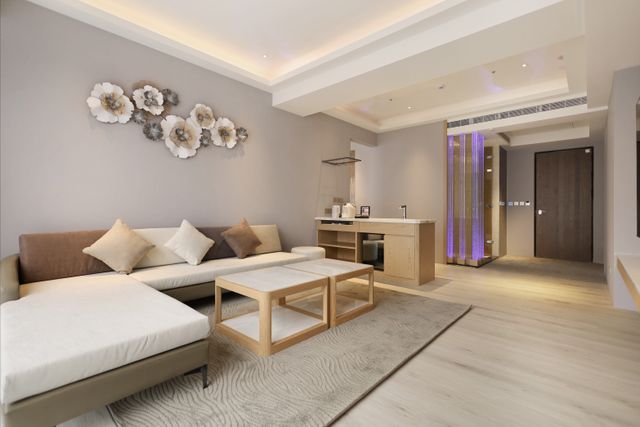 Gamalan Star Hotel-Executive Double Suite-1