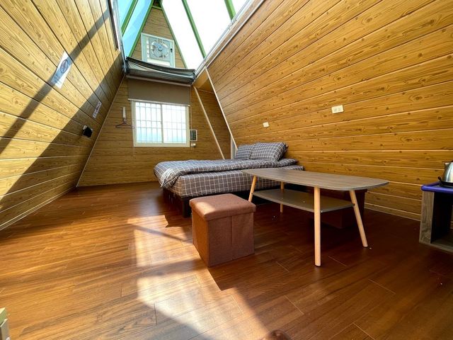 基路伯營區｜近清境農場，入住溫馨小木屋-三角雙人房-4