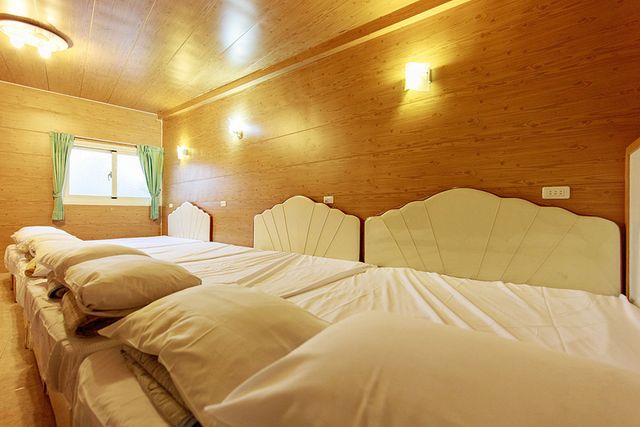 團體屋八人房