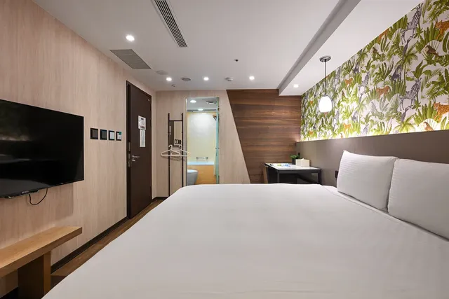 綺樂文旅-開封館-豪華雙人無窗房-3