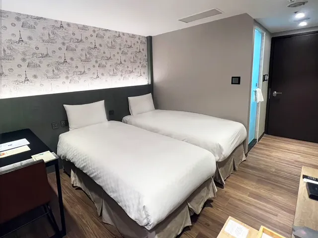 綺樂文旅-開封館-豪華雙床房-6