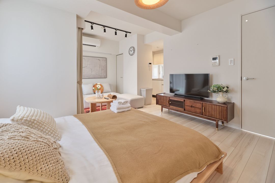 寅 Hotel 淺草寺 SUNNY｜三之輪站步行8分/直達上野站&秋葉原站