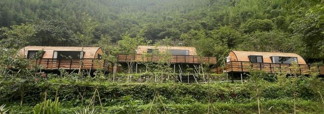 被櫻花包圍的景觀度假屋