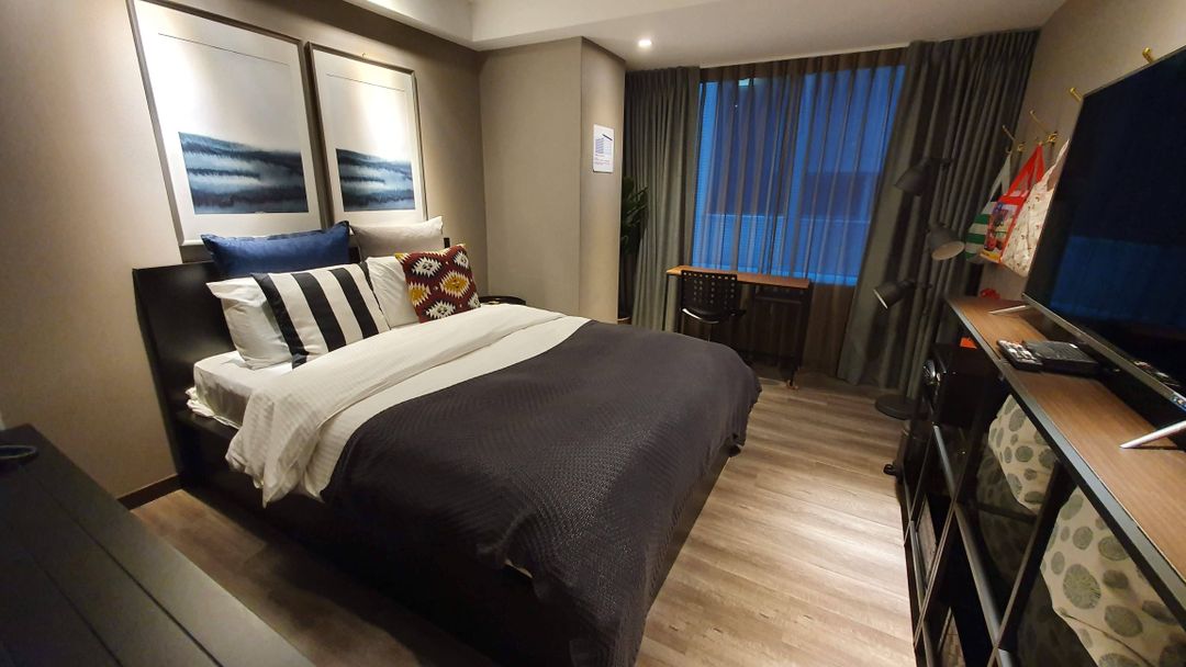 YOMI HOTEL