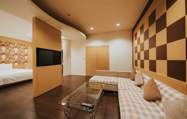泰雅渡假村-皇宮皇家湯屋四人房-3