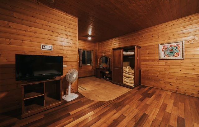 泰雅渡假村-川中島木屋四人房-4