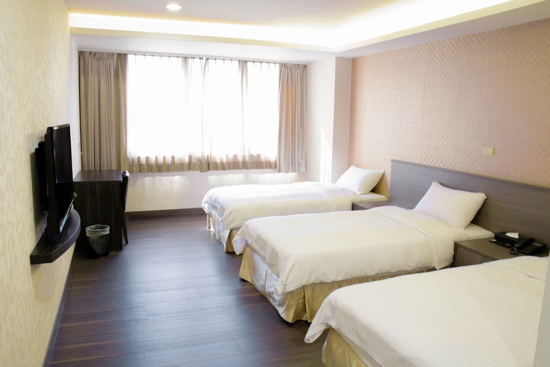 West Hotel Puli