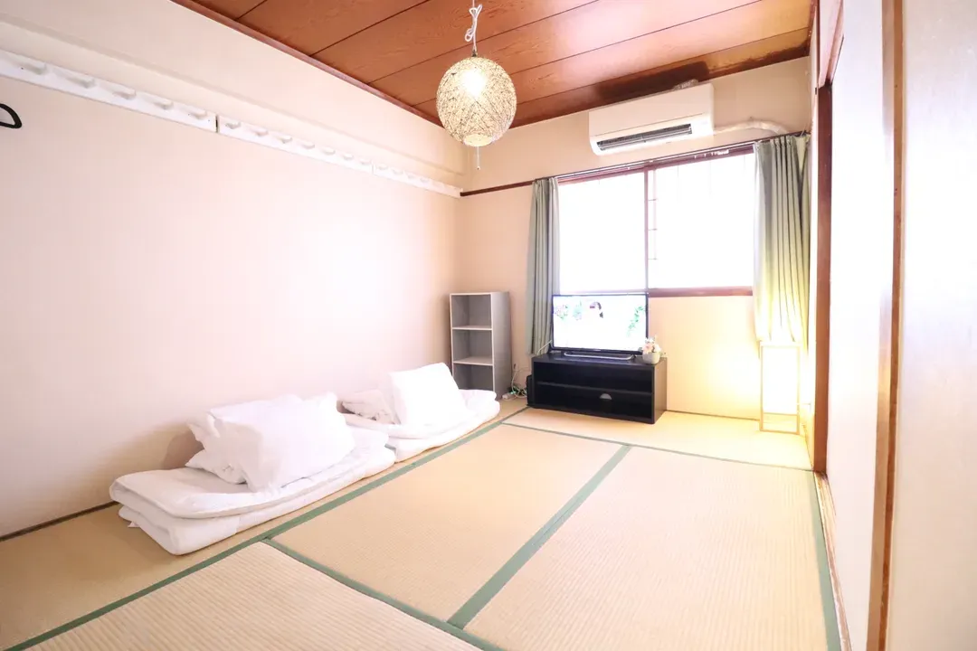 SCP: 黑門市場旅居｜日本橋站步行2分/黑門市場步行30秒