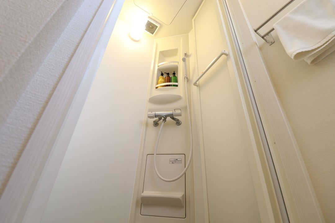 OZB: 千日前難波旅居｜日本橋站步行2分/難波站步行4分/道頓堀商圈步行3分