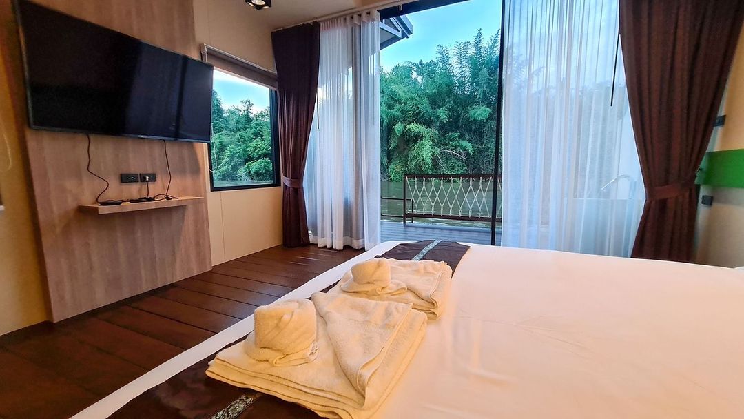 濱哈竹筏渡假村 (Binlha Raft Resort)