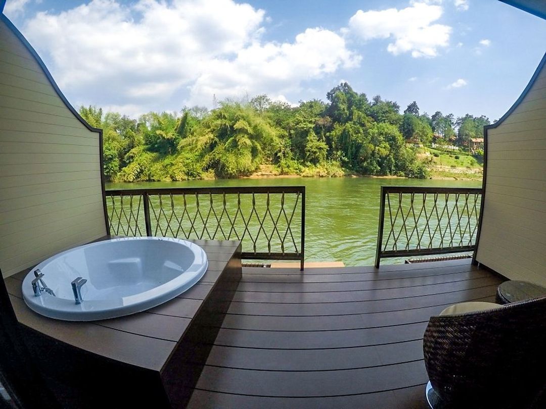 濱哈竹筏渡假村 (Binlha Raft Resort)