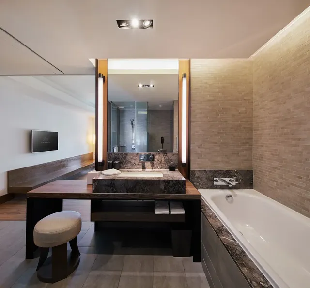Silks Place Tainan-Deluxe Family Room ll include breakfast l 3 pax-4