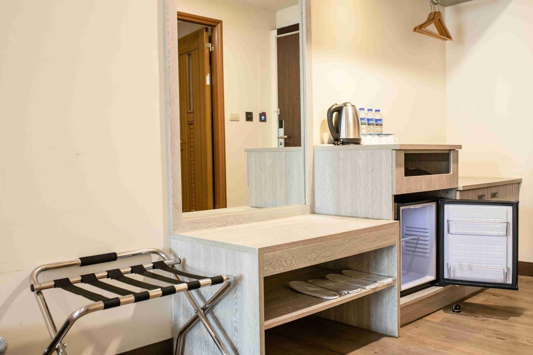 West Hotel Puli