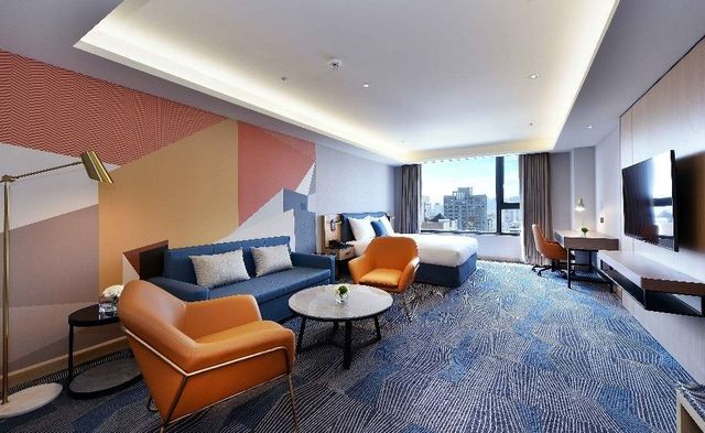福容徠旅 高雄｜六合夜市旁、IKEA主題房熱銷中-閱旅一大床 - 不含早餐-1