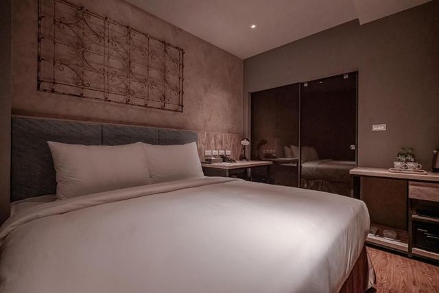 Somer Chew Hotel-Standard Double Room-1