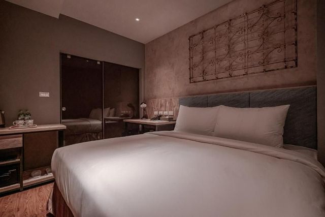 Somer Chew Hotel-Standard Double Room-2