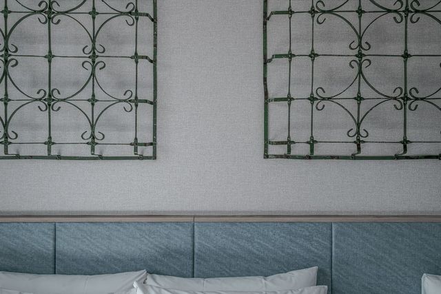 Somer Chew Hotel-Deluxe Quadruple Room with Balcony-3