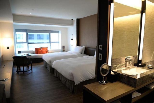 Silks Place Tainan-Deluxe Family Room ll include breakfast l 2 pax-6