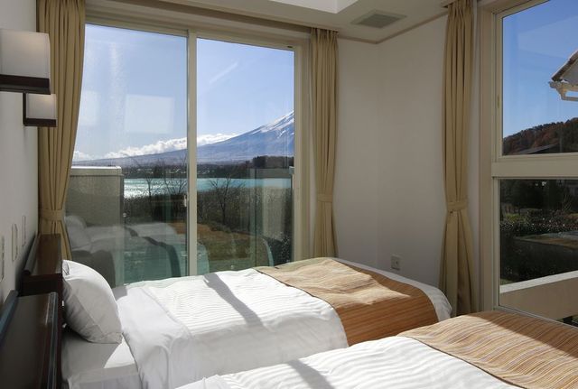 Kawaguchiko Urban Resort Villa-Chamomile - Maisonette Type with private garden-1