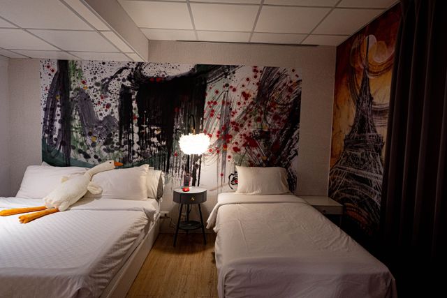 ArtHome Hotel-Deluxe Triple Room-15