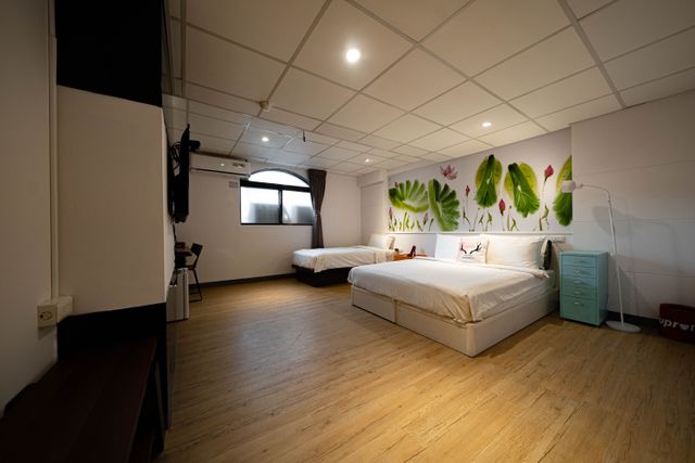 ArtHome Hotel-Deluxe Triple Room-3
