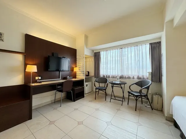 Finders Hotel Hualien Da-Tong-Executive Quadruple Room-5