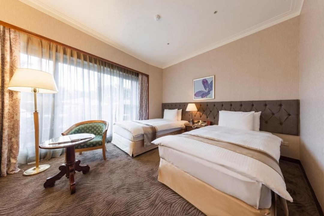 TAO YUAN GOLF & COUNTRY CLUB YAWARD RESORT