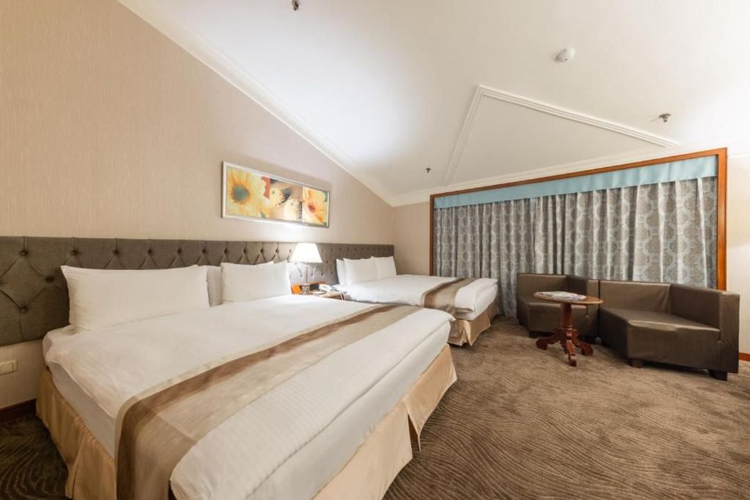 TAO YUAN GOLF & COUNTRY CLUB YAWARD RESORT