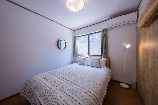 Room5