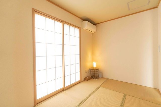 Room4