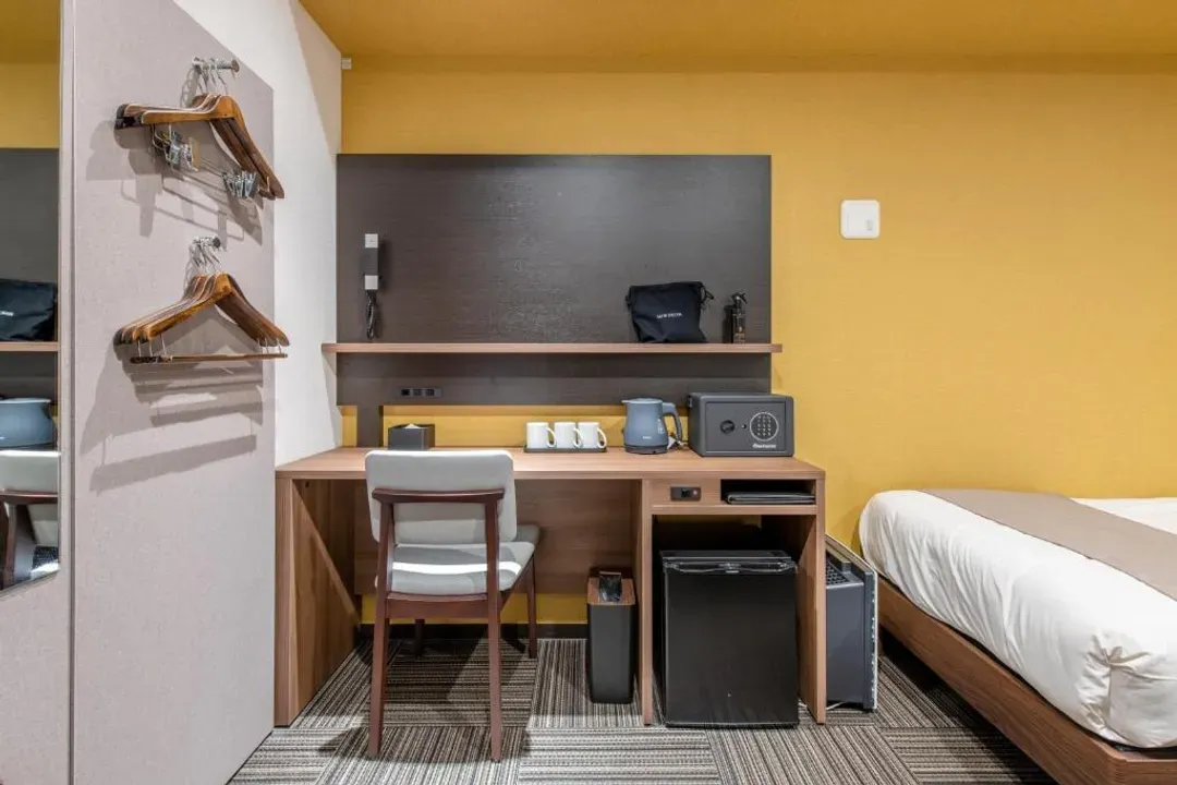 hotel sanrriott osaka hommahi