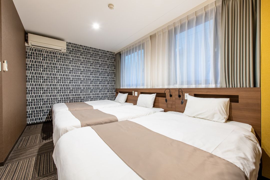 hotel sanrriott osaka hommahi